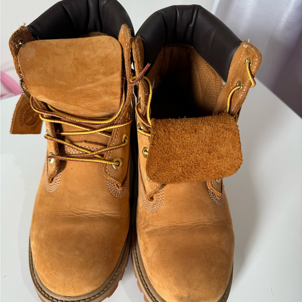 Timberlands - Picture 2 of 5